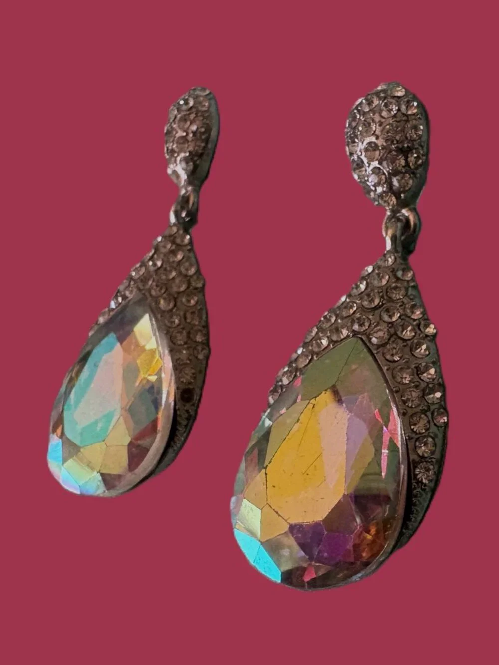 Iridescent Sundrop Rhinestone Earrings EUC